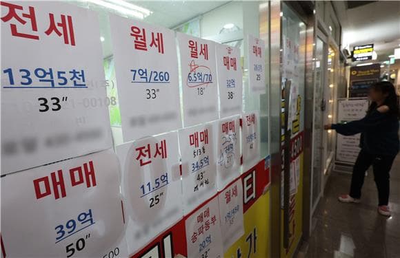 10·15 대책 1년…집값 오르고 전세난까지