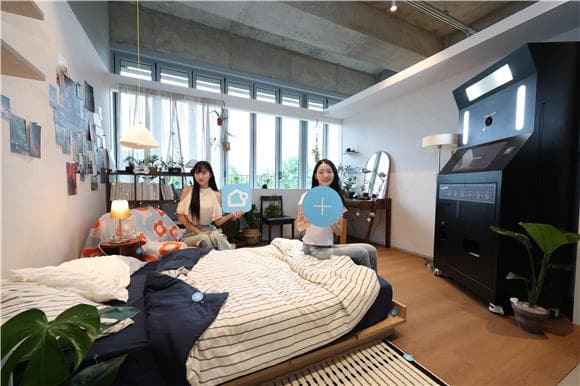 [IB토마토](가구시장 재편)①앱이 쇼룸 됐다…전통 가구사의 생존 전략