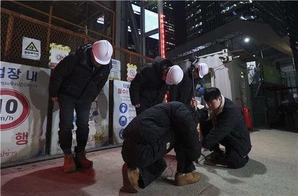 포스코이앤씨 재무·신용 리스크 확대…올해도 험로 예고