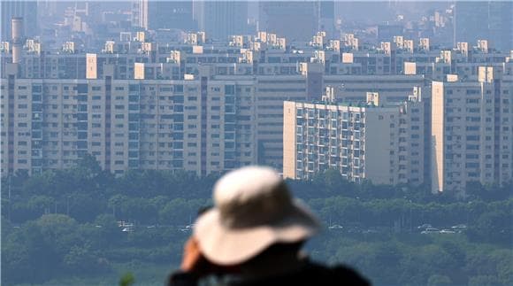 수주전 과열에 멈춘 재건축…사업장 곳곳 '법정 공방'