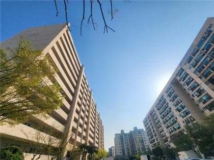 '분담금 제로' 대 '실현 가능한 설계'…신반포19·25차 수주전 가열