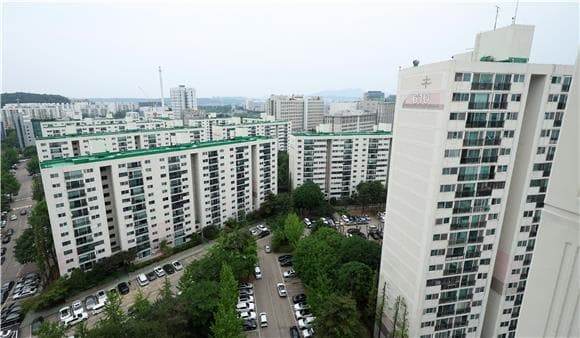 '2030' 첫 집 매수 늘었다…서울 7547건, 5년만에 최다
