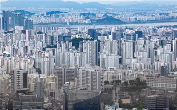 (천정 뚫린 서울 집값)집값에 밀려 상반기 23만명 '탈서울'
